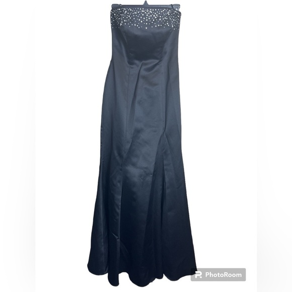 David’s Bridal Strapless Beaded Formal Long 90’s Y2K Prom Gown Black Size 2 - Picture 1 of 10
